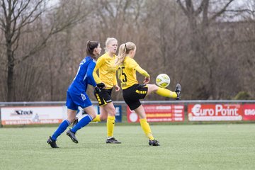 Bild 216 - F SSC Hagen Ahrensburg - SV Frisia Risum-Lindholm : Ergebnis: 1:2